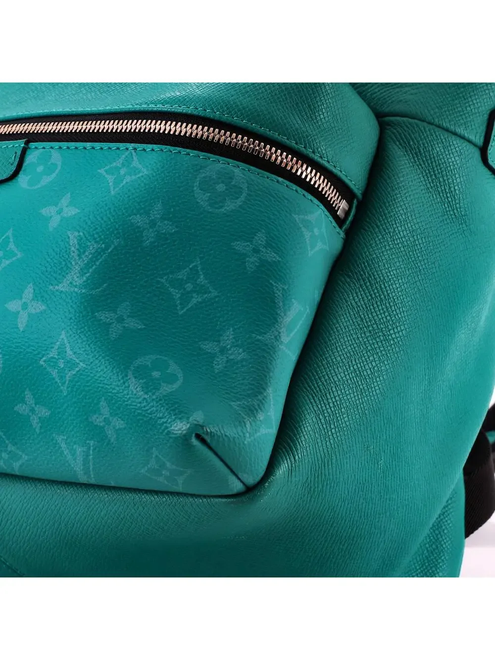 Louis Vuitton Discovery Backpack #331652L17B